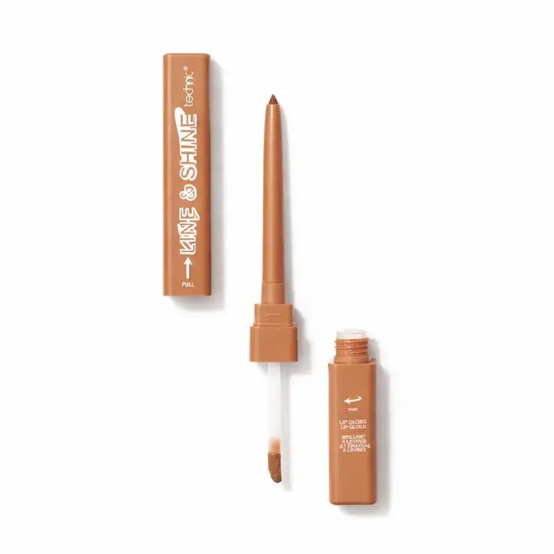 Line & Shine Lip Liner & Lip Gloss Technic