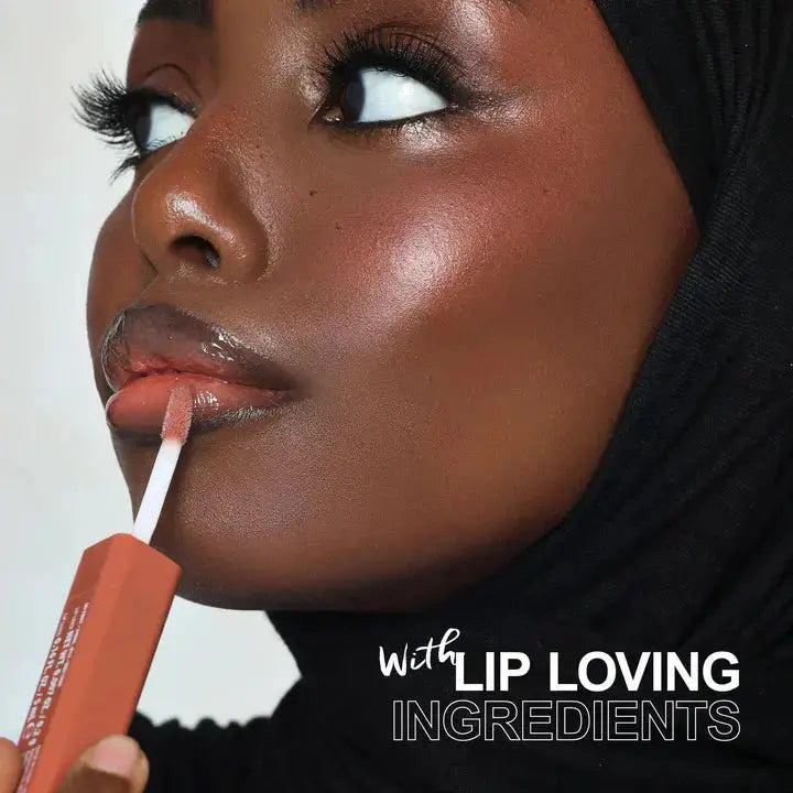 Line & Shine Lip Liner & Lip Gloss Technic