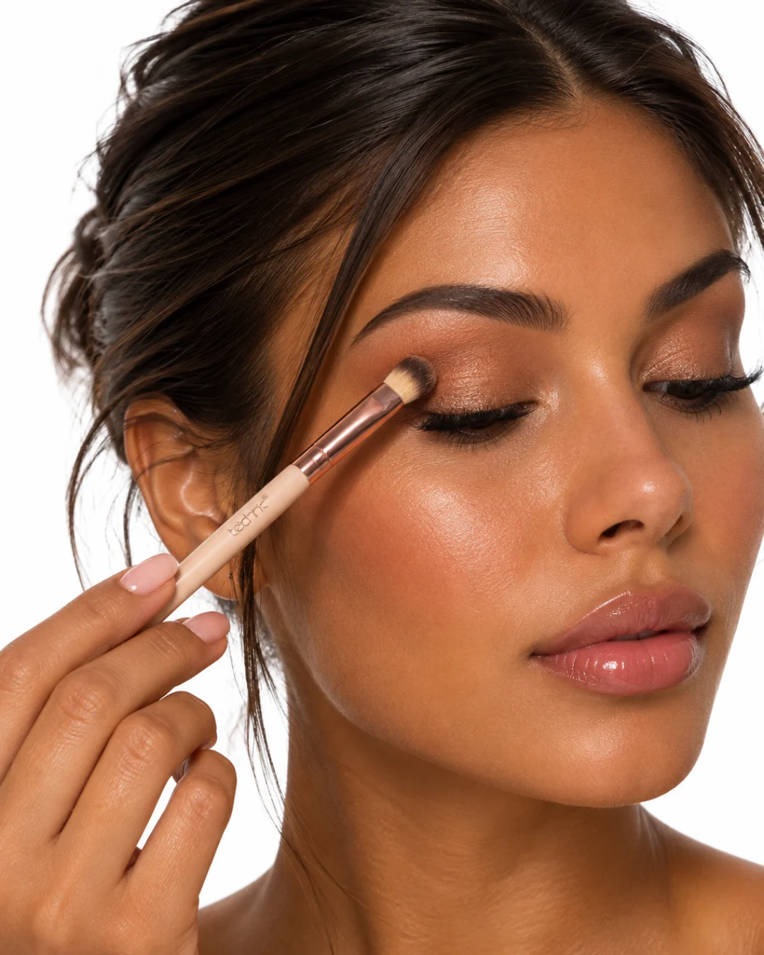 Technic Fluffy Eyeshadow Brush