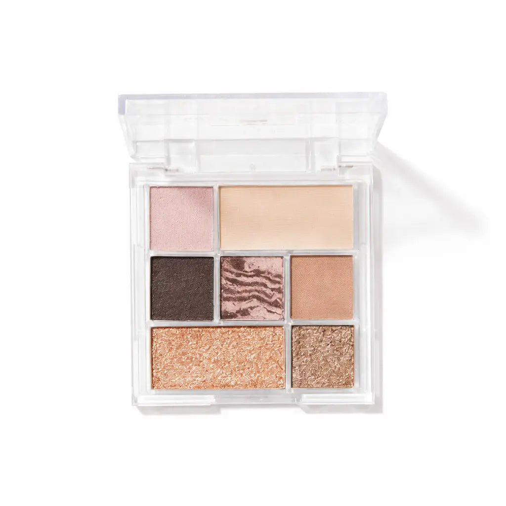Soft Cream Warm Tones Eyeshadow palette Technic